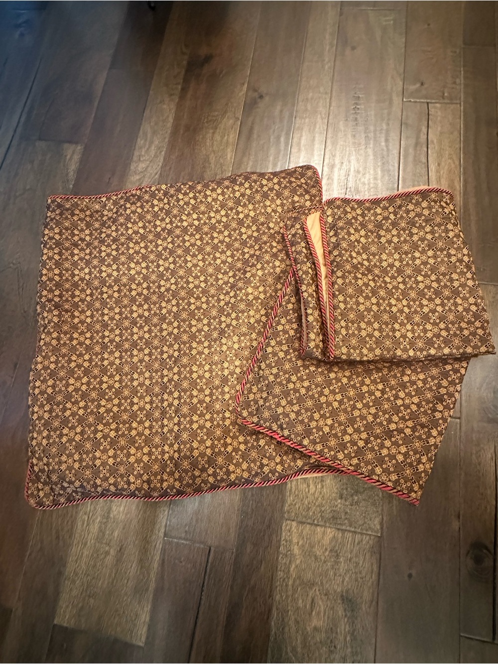 Croscill Galleria Red King Euroshams. Set of 3.